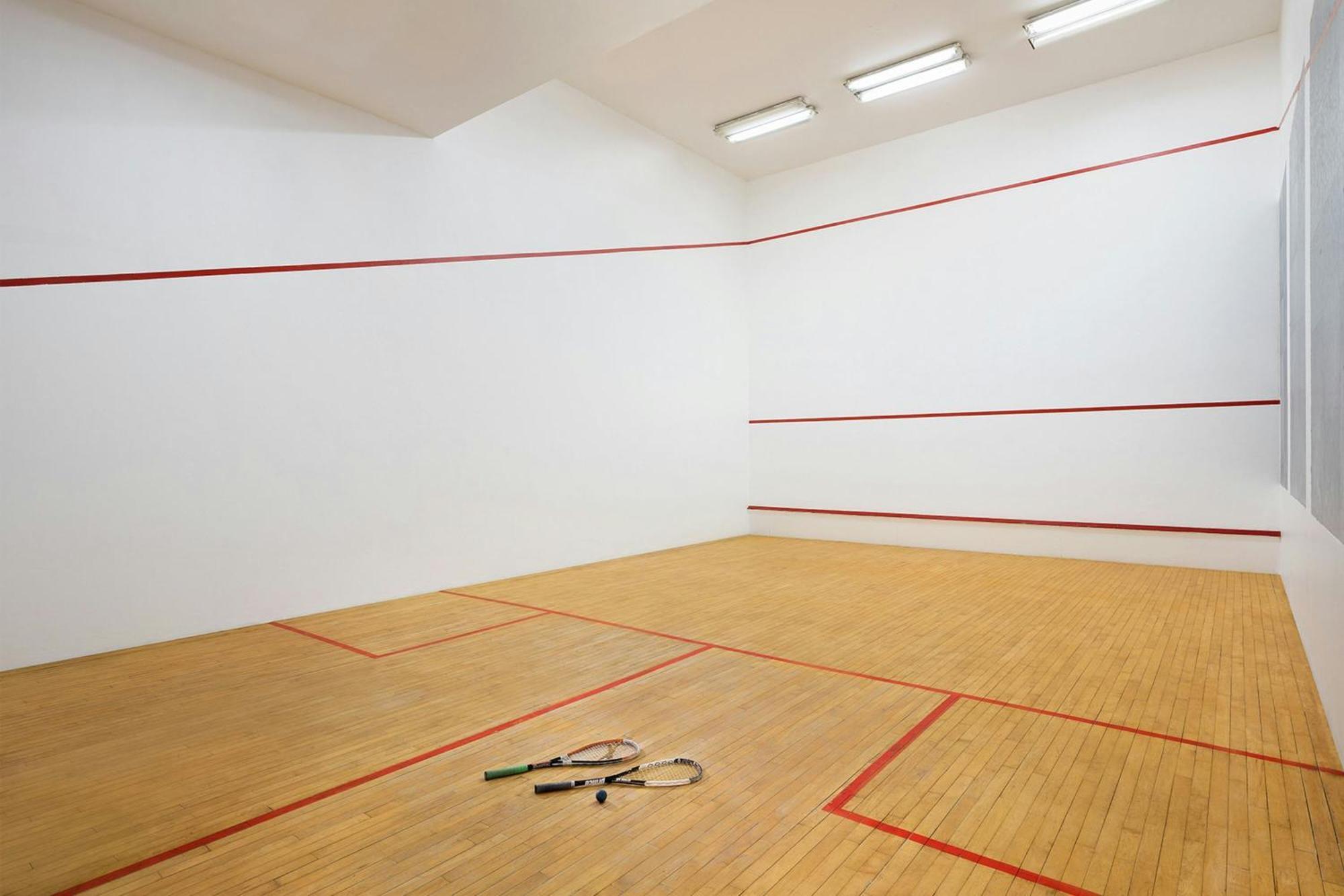 Sheraton Jeddah Hotel - Saudi Brothers Commercial Company Branch Exterior foto Squash court